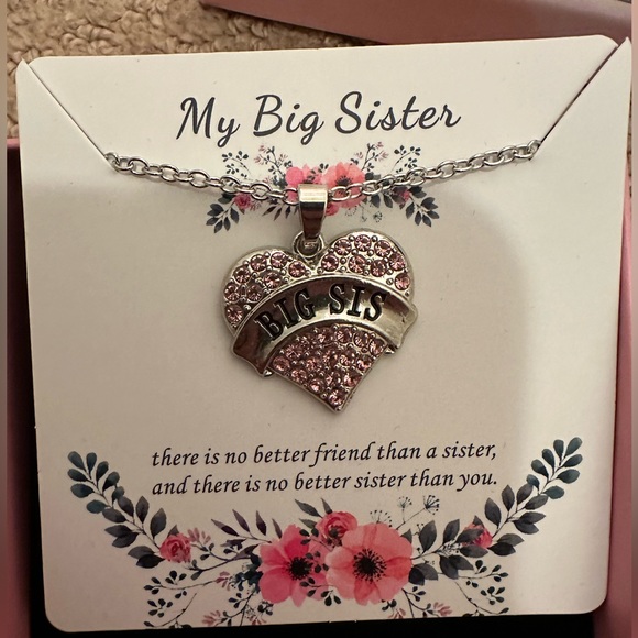 New My Big Sister necklace with unicorn box - Picture 1 of 3